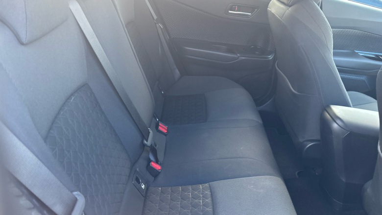 Toyota C-HR 1.8 Hybrid Design 5dr CVT Hybrid Hatchback